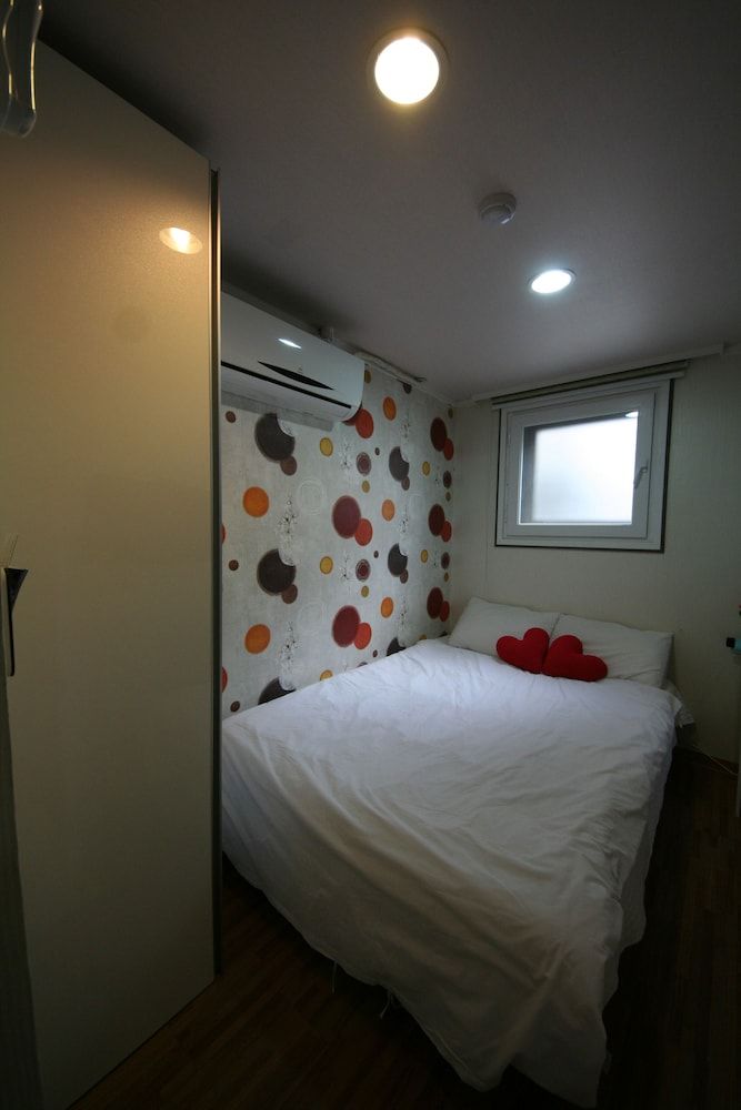 Hostel Chloe Economy Double Room