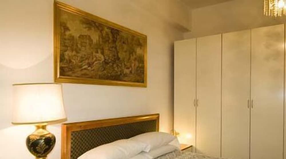 undefined Babri Simintaj 6