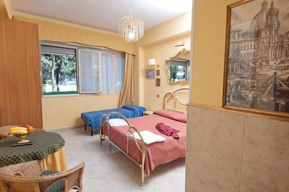 undefined Babri Simintaj 3