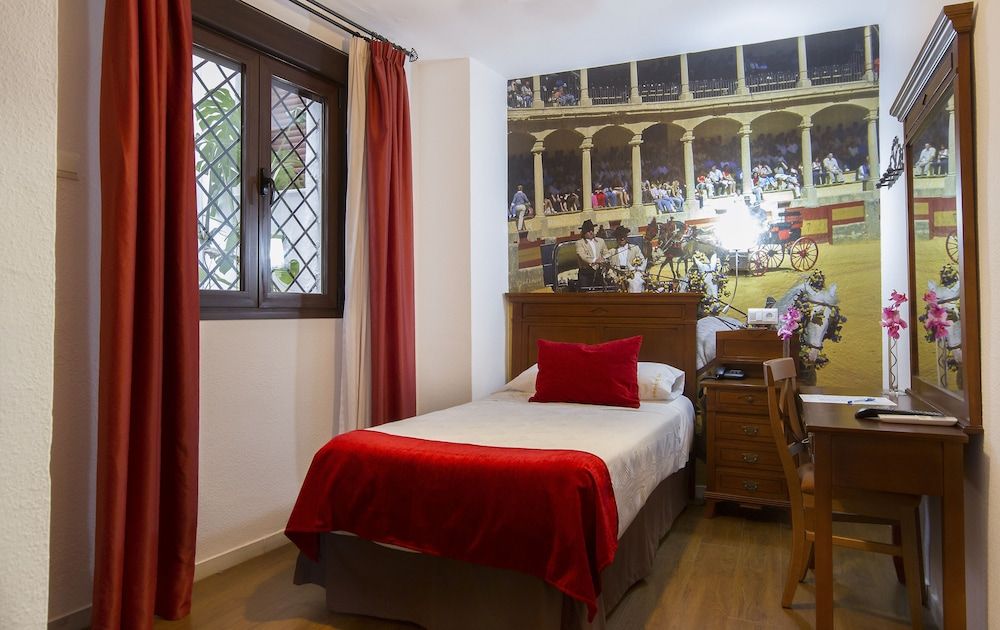 Hotel El Tajo & SPA Standard Single Room