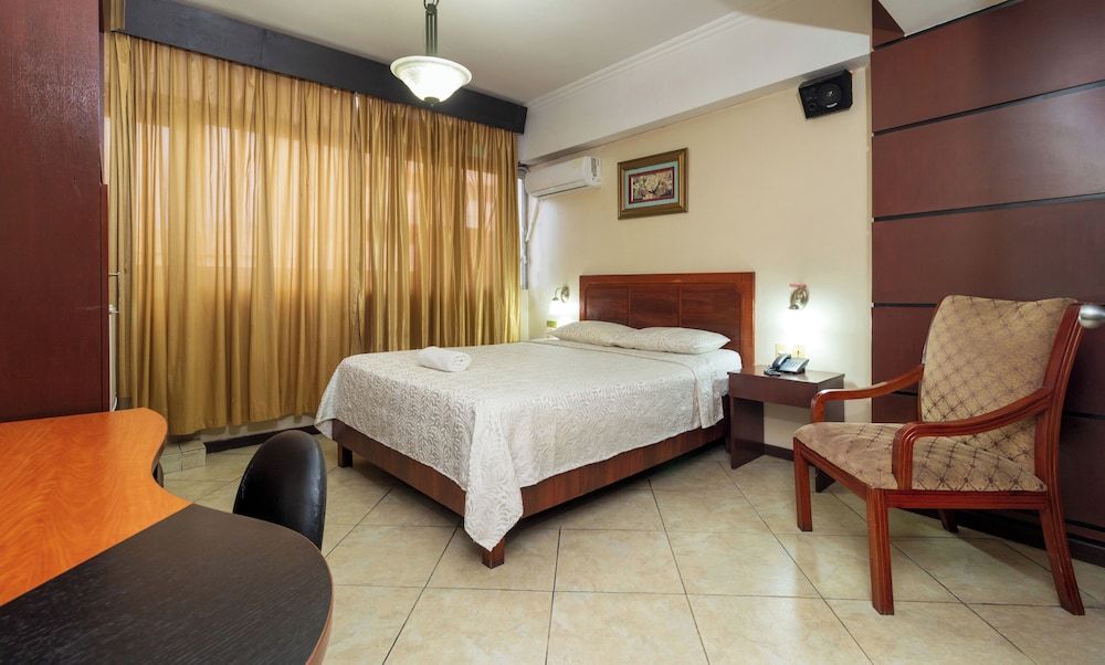 Hotel Malecon Inn Standard Room, 1 Queen Bed 4