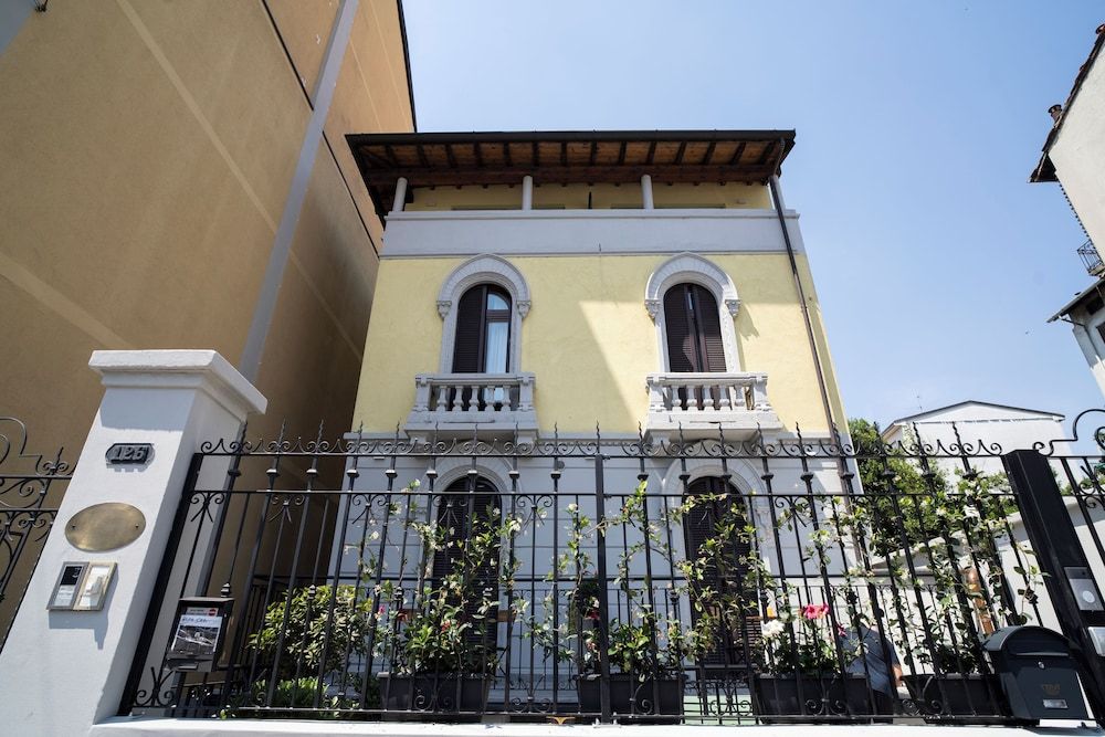 undefined VILLINO MILANO 7