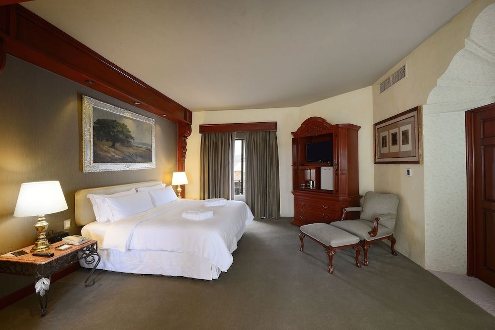 Presidential Suite, 2 Bedrooms, 2 King Beds