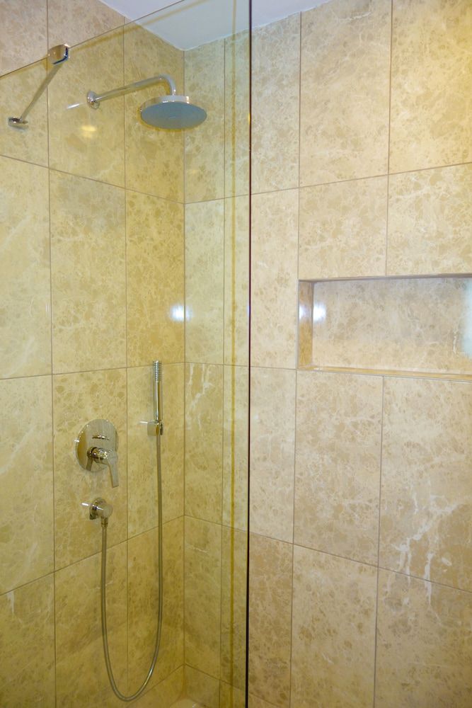 Zest Exclusive Hotel and Spa Deluxe Room 15