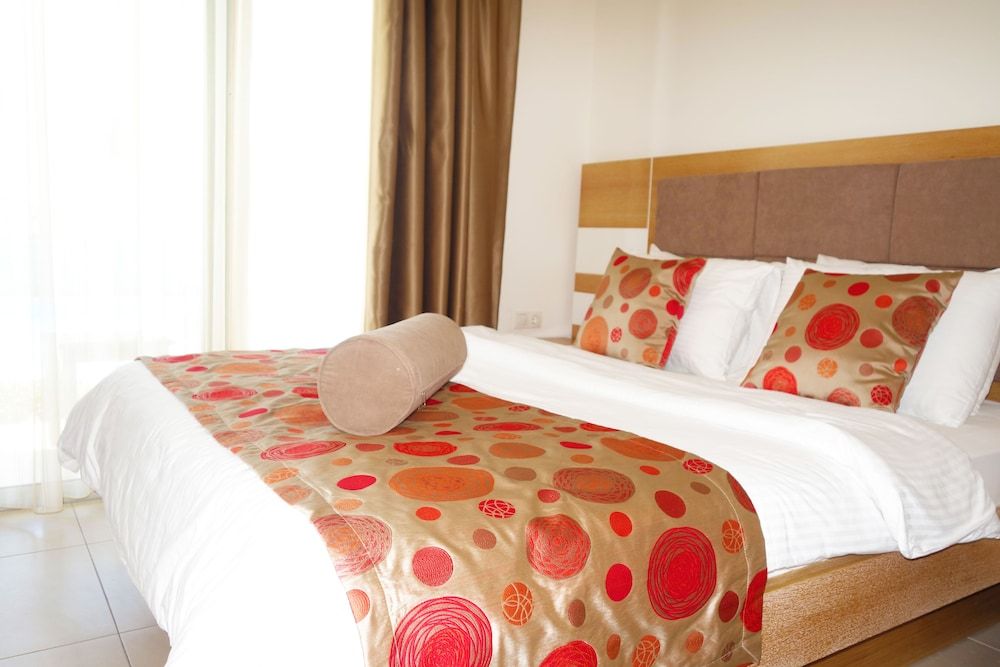 Zest Exclusive Hotel and Spa Deluxe Room 6