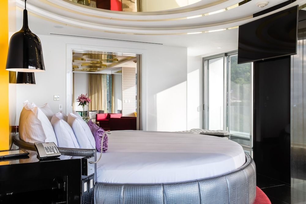 The Penthouse North