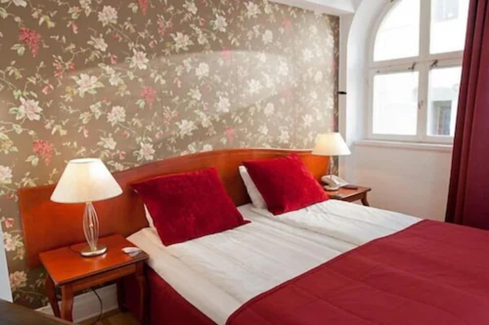 Frimurarehotellet, Sure Hotel Collection by Best Western Standard Room, 1 King Bed, Non Smoking 7