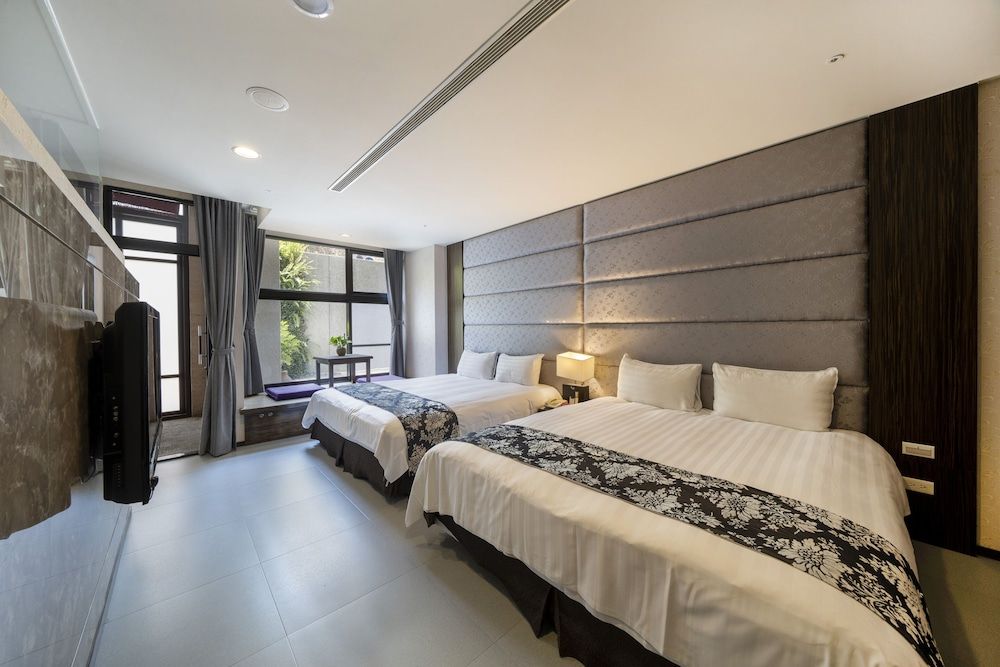 Tai Yi Red Maple Resort Winter Love - Quadruple Room 2