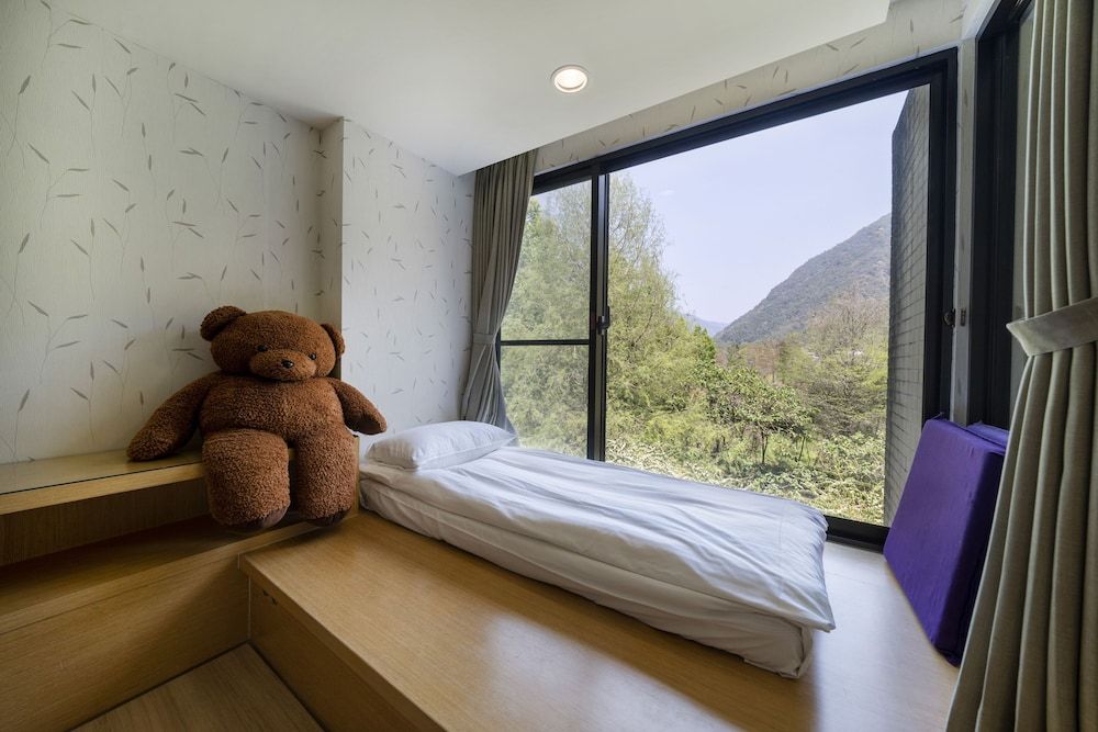 Tai Yi Red Maple Resort Maple - Double Room 11