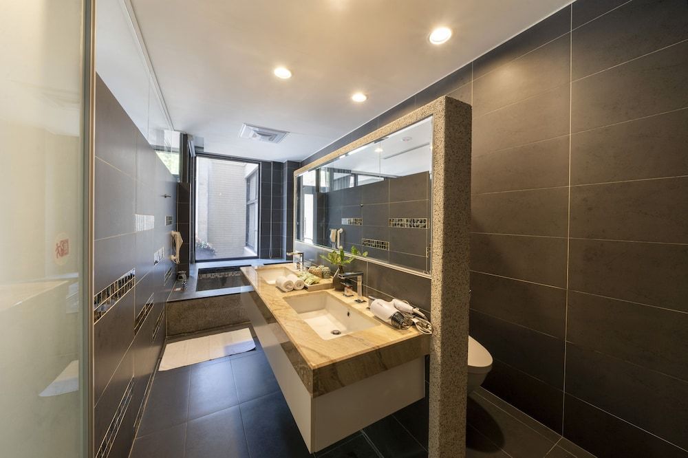 Tai Yi Red Maple Resort Winter Love - Quadruple Room 5