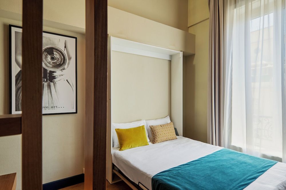 Hotel Nap By HappyCulture Family Room, 1 Double Bed with Sofa bed 4