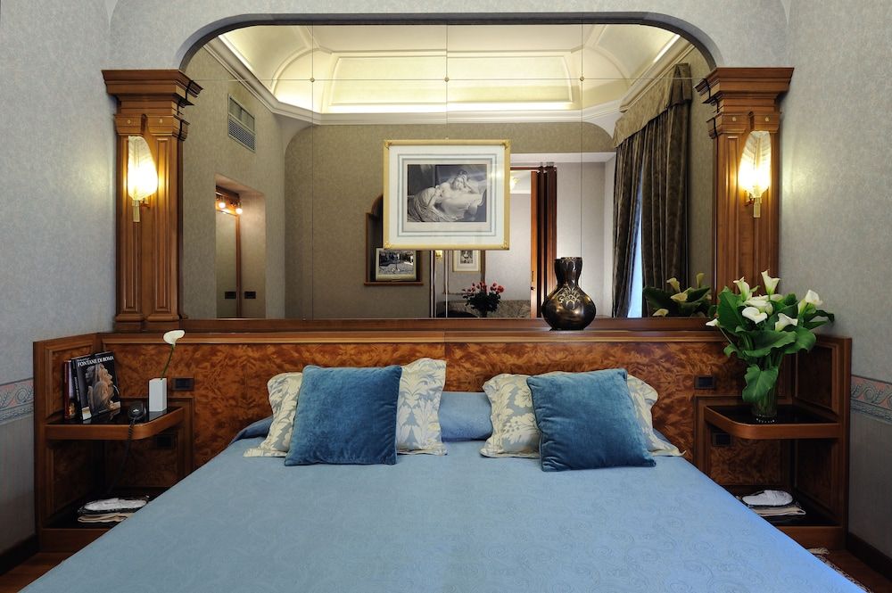 undefined Hotel Farnese 4