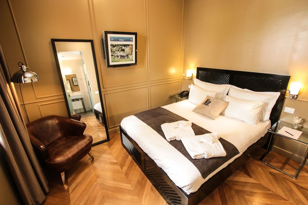 undefined Montefiore 16 - Urban Boutique Hotel 3