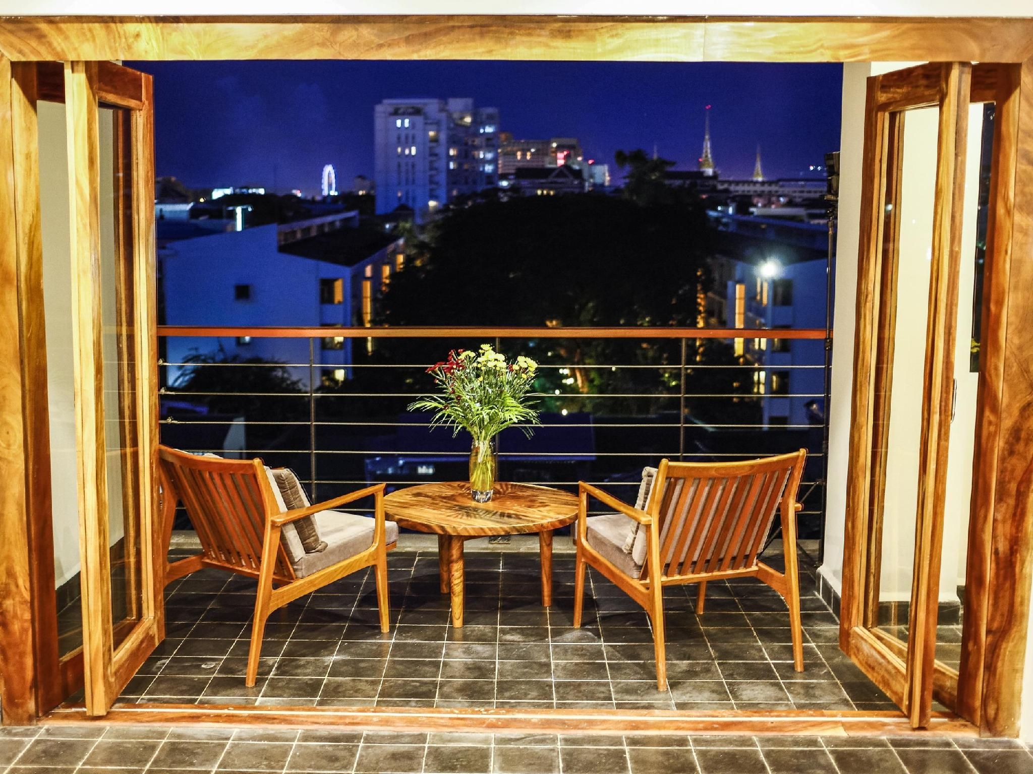 undefined Patio Hotel & Urban Resort 7