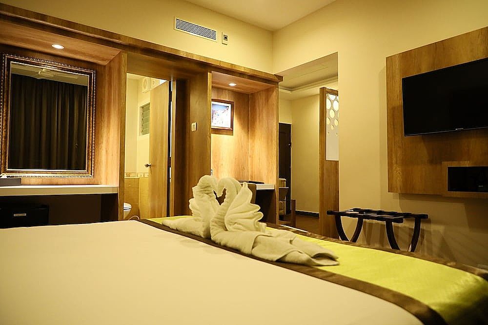 Taz Kamar Inn Family Double or Twin Room 9