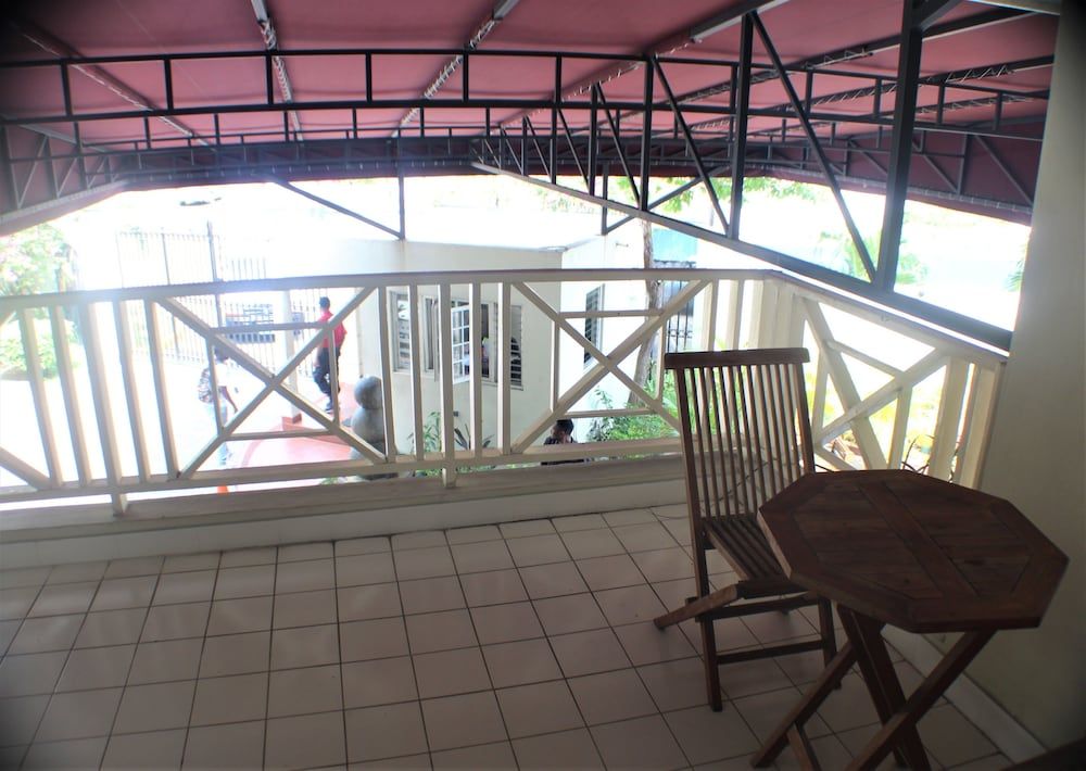 Altamont Court Hotel Executive Double Room 12