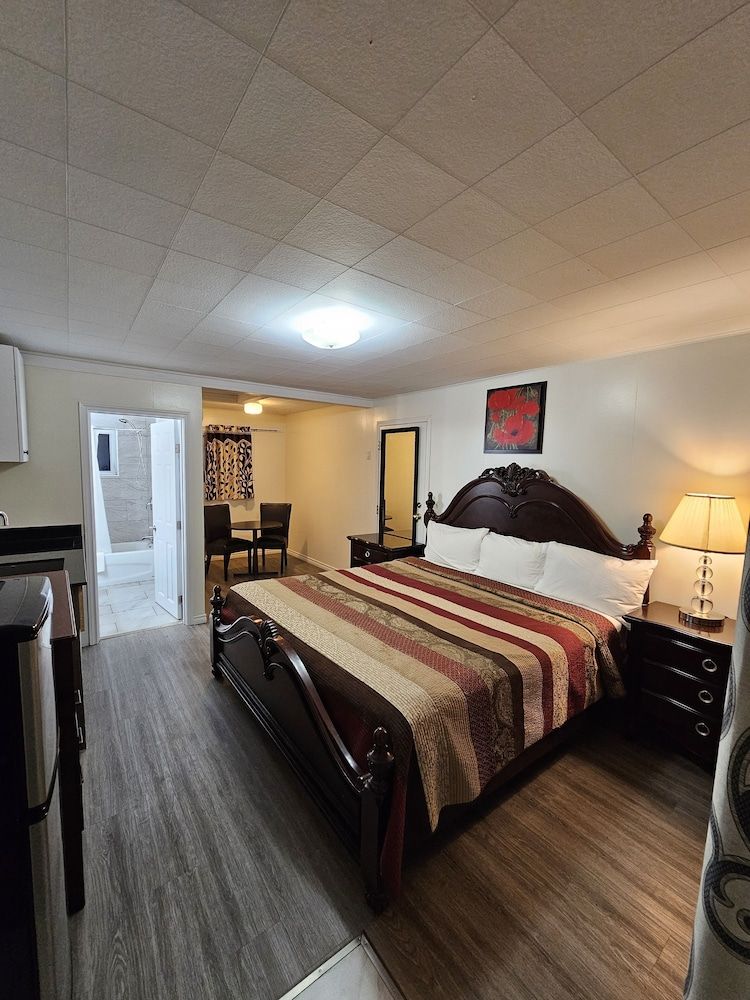Room, King Bed