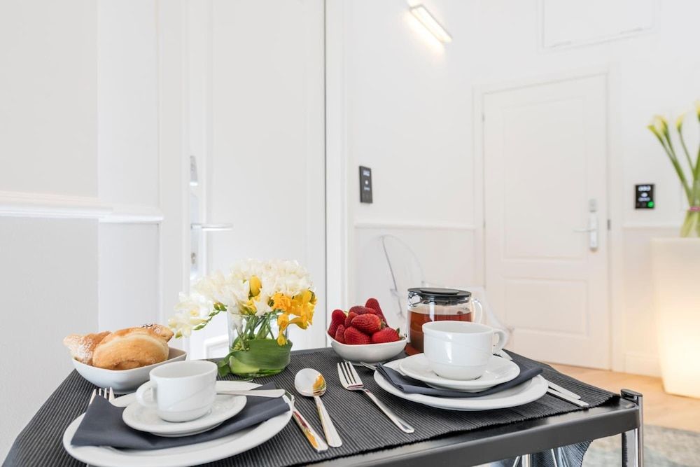 undefined Residenza Zanardelli 7