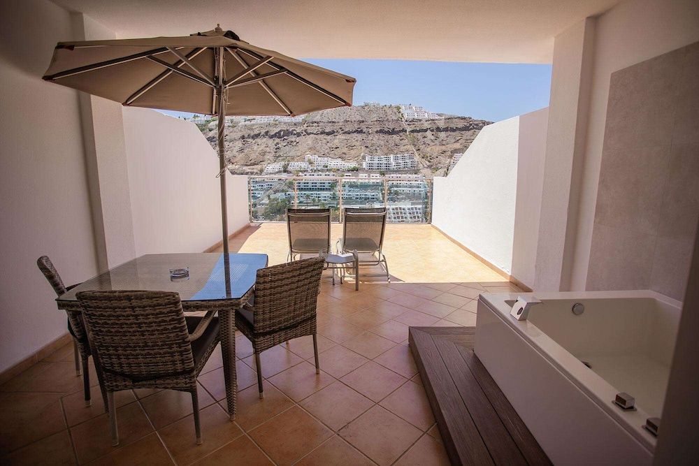 Servatur Casablanca Suites & Spa - Adults Only Junior Suite Superior Large Balcony (Single Use) 3