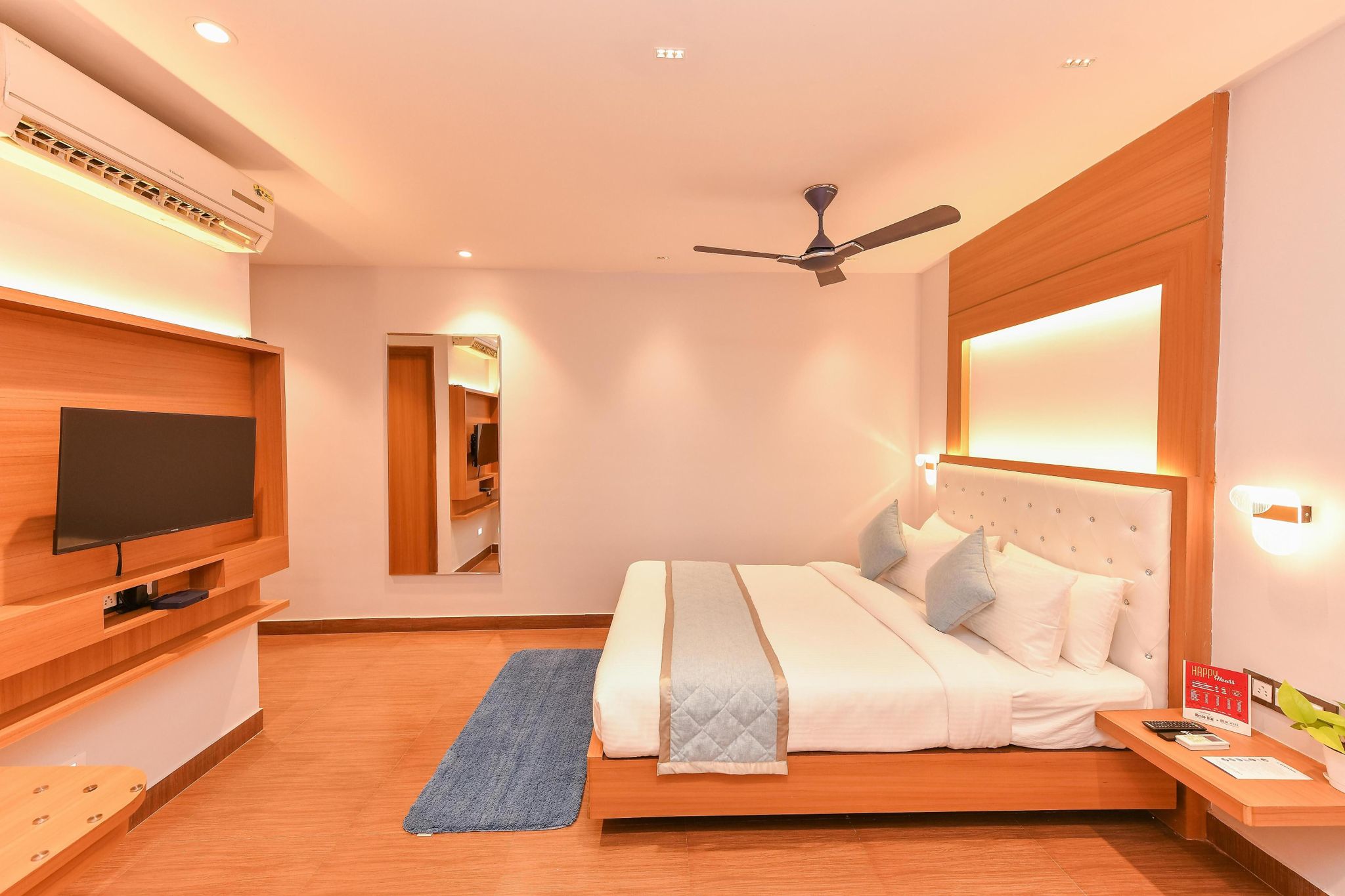 Super Deluxe Room ( AC )