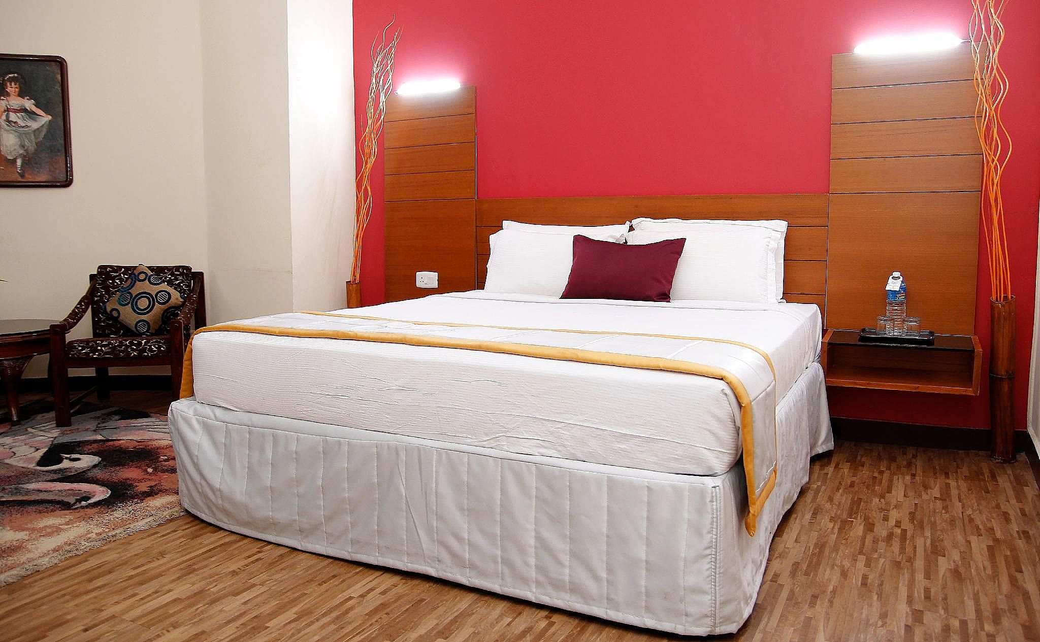 Hotel Presidency Deluxe Double or Twin Room 9