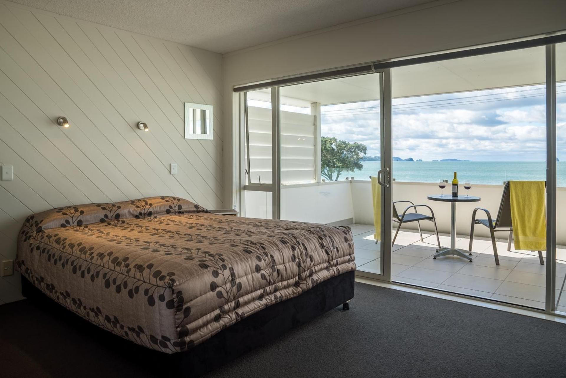 Executive Suite with Spa Bath and Sea View