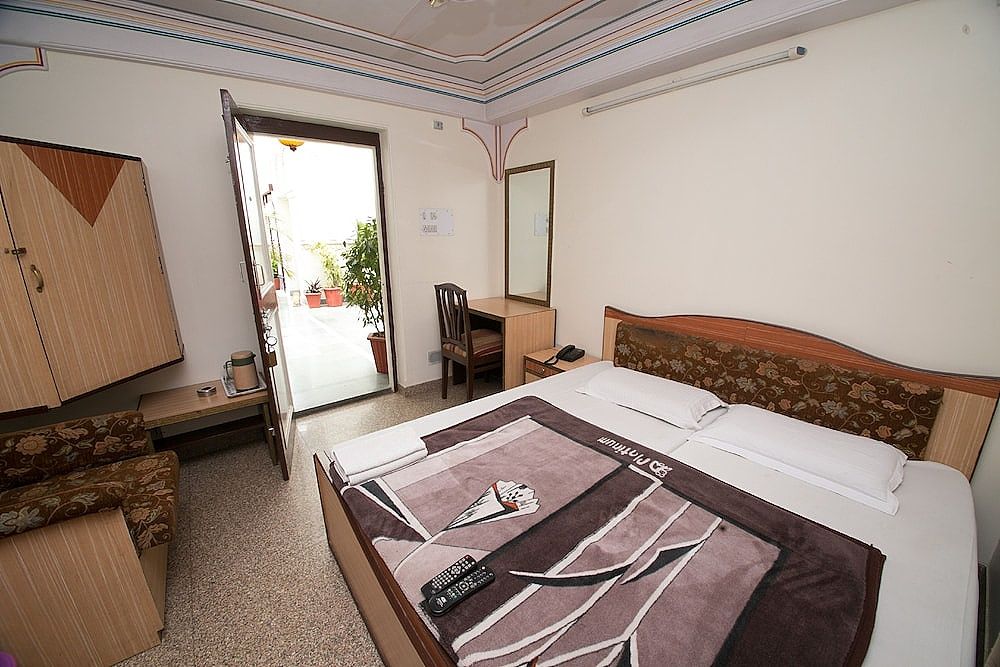 Hotel Kalyan Semi Deluxe Non AC Room 6