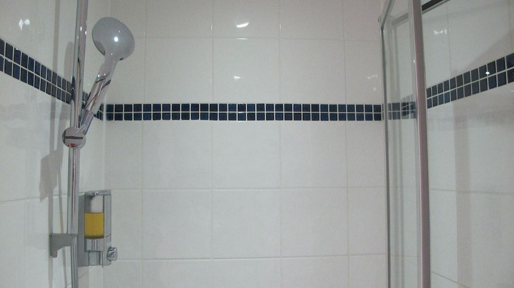 Hand-held showerhead