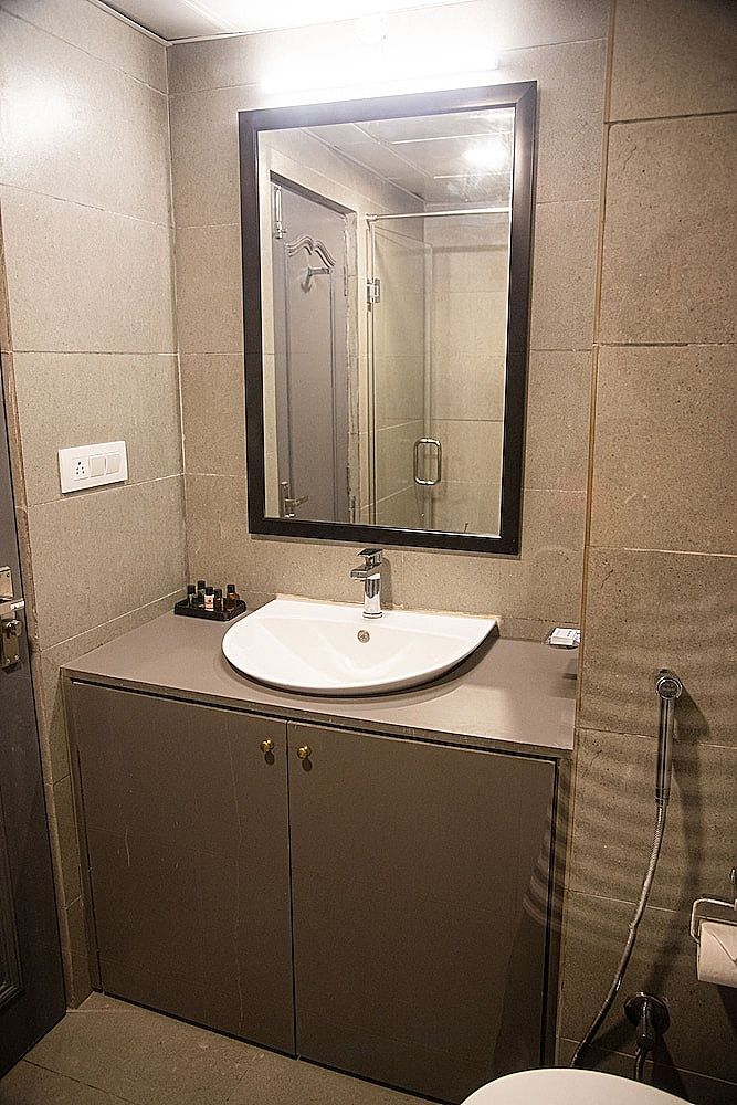 Hotel Golden Parkk SUPERIOR DELUXE KING 7