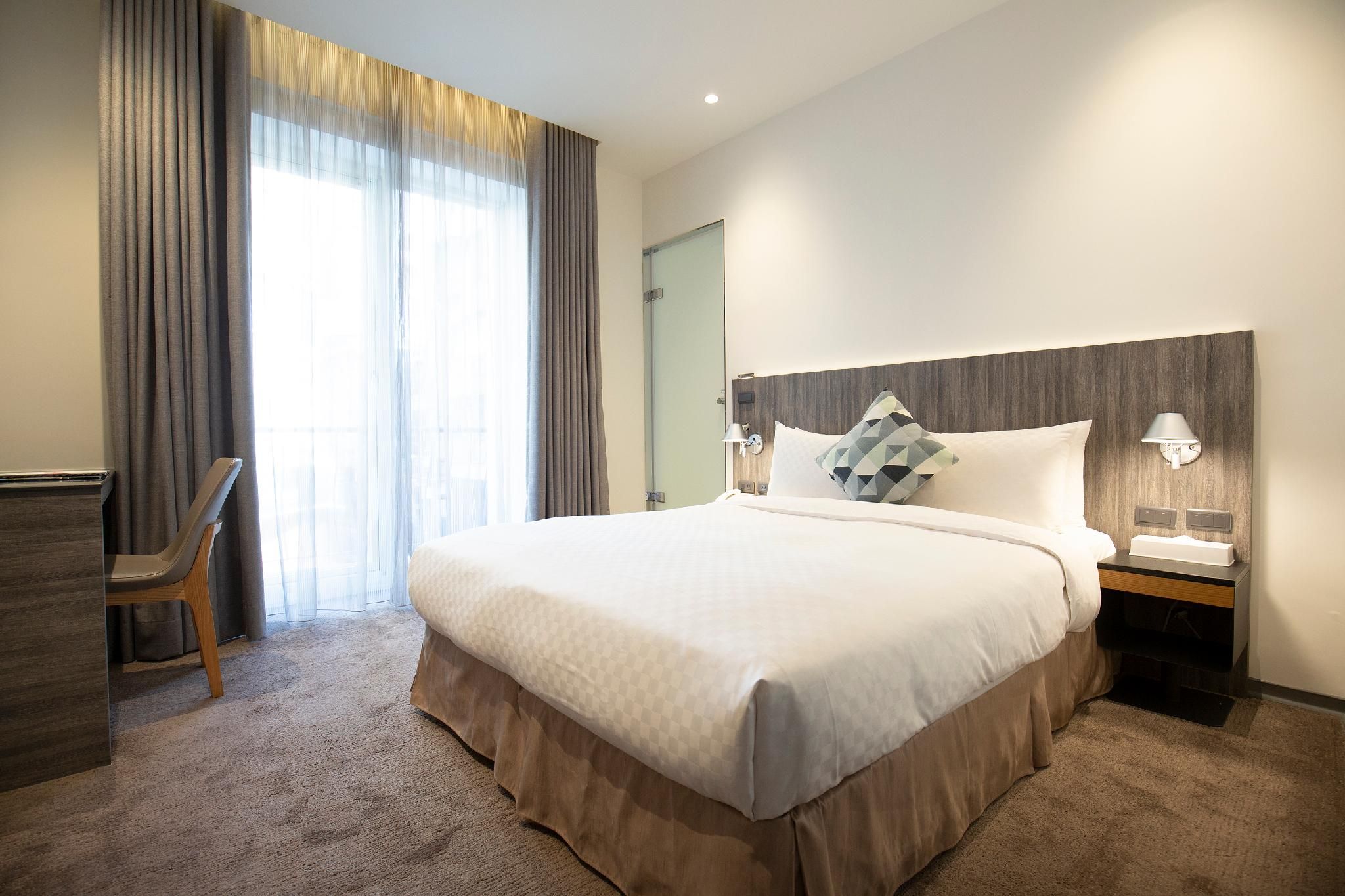 Elite Room with Balcony