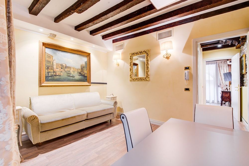 Hotel Al Duca Di Venezia Classic Apartment, Annex Building (Casanova) 8