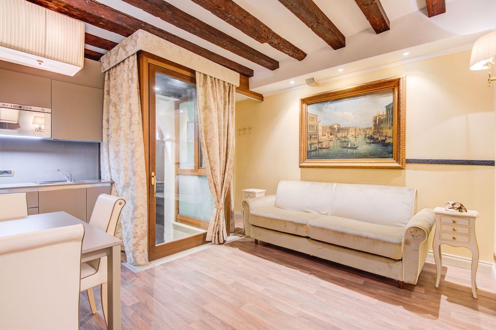 Hotel Al Duca Di Venezia Classic Apartment, Annex Building (Casanova) 2