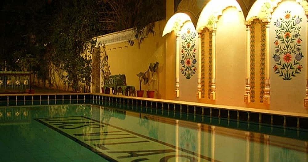 Pool