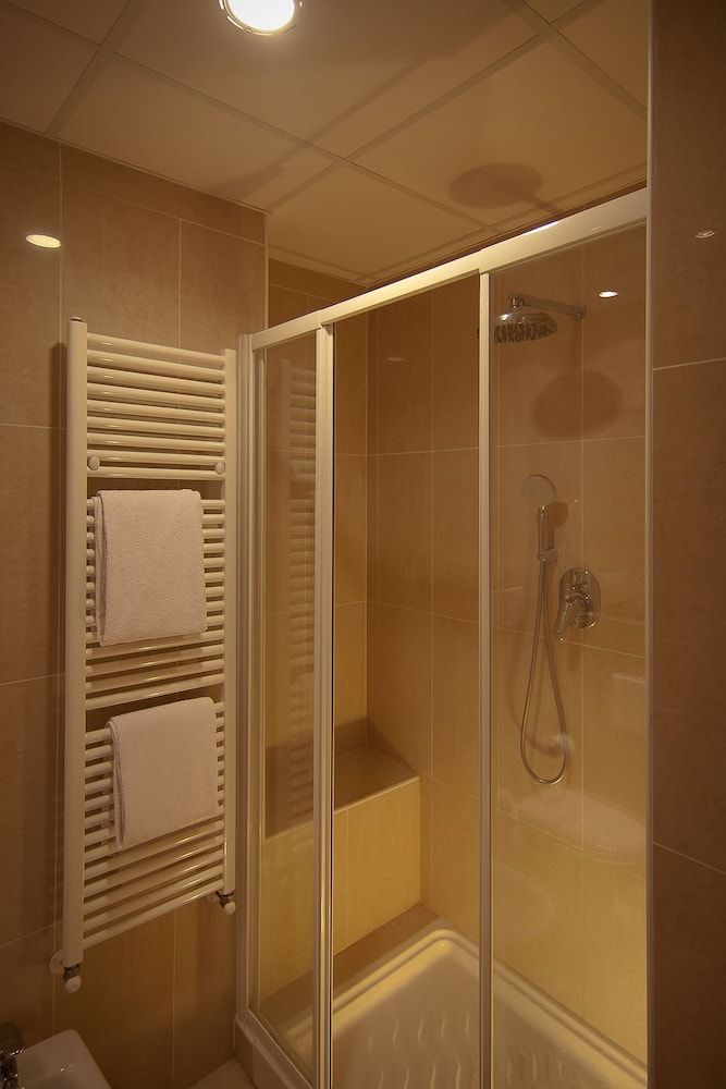 Hotel Arnolfo & Aqua Laetitia spa and beauty Economy Double Room 2