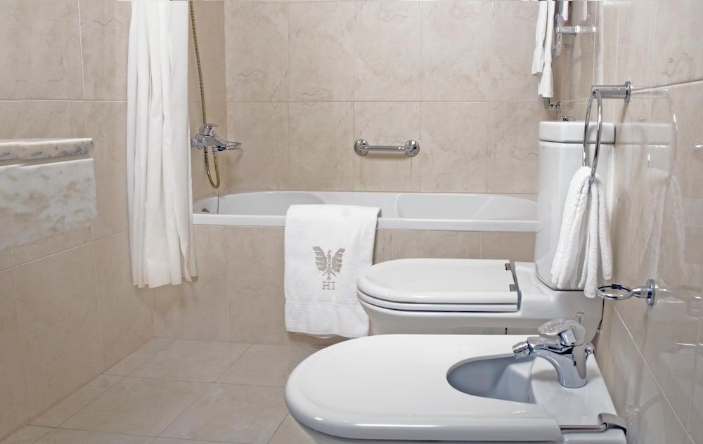 Hotel Imperial Suite Standard (Double Bed) 4