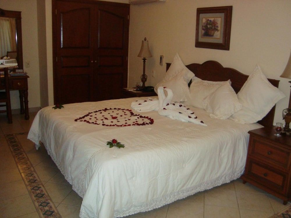 Hotel Vista Hermosa Suite, 1 King Bed 6