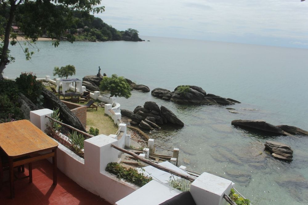 Njaya Lodge Panoramic Cottage, 1 Bedroom, Beach View 2