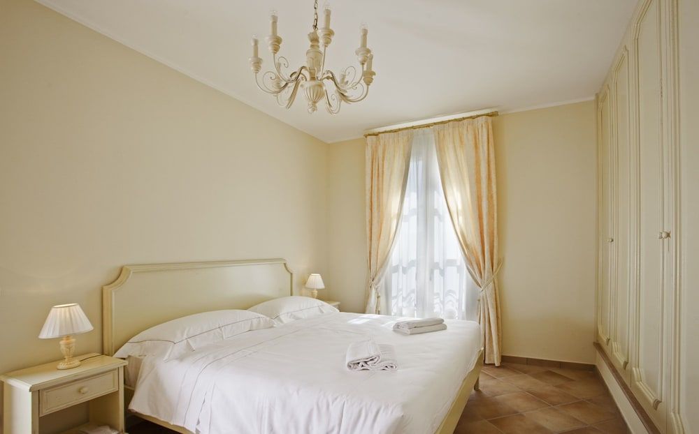 Borgo Condé Wine Resort Classic Double Room, 1 Bedroom, Private Bathroom, Mountainside (Villa Ulivelli)