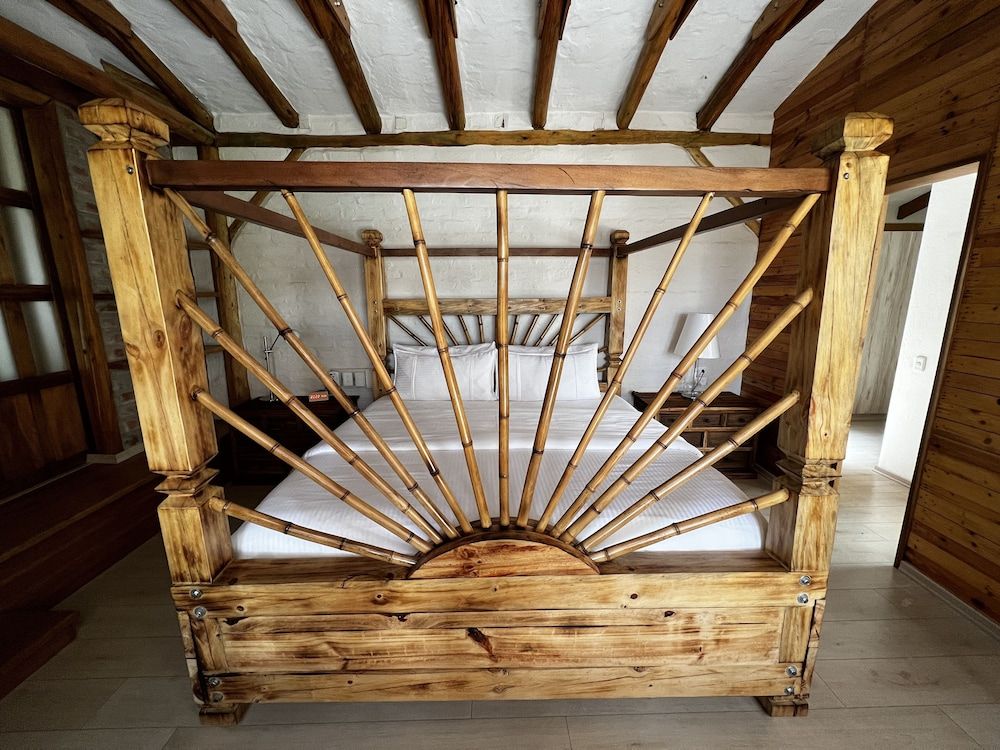 Hacienda Jimenita Wildlife Reserve Grand Suite 3