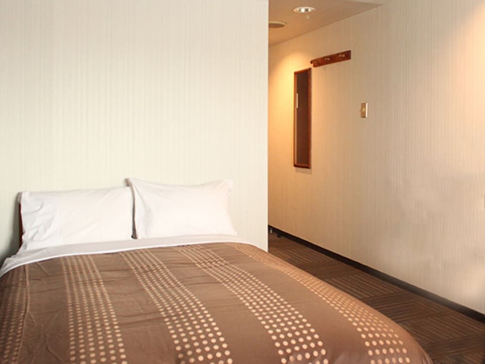 Deluxe Single Room (2 People, Bed Size 120 x 195cm) Smoking