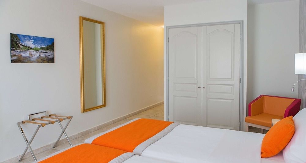 Classic Room, 1 Queen Bed, Balcony, Valley View (Twin bed on request)