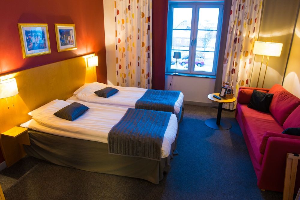 Lumber & Karle Family Room