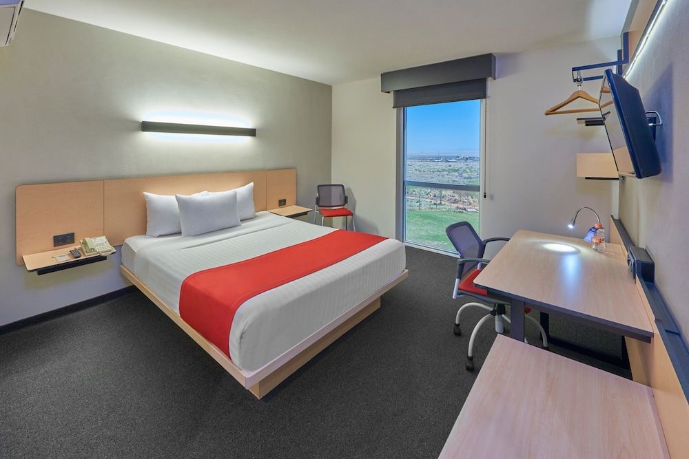 City Express by Marriott Salina Cruz Room, 1 Queen Bed 7