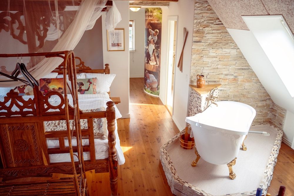 Boutique Hotel Postgården Deluxe Apartment, 3 Bedrooms, Kitchen 4