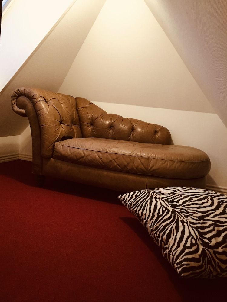 Boutique Hotel Postgården Deluxe Apartment, 3 Bedrooms, Kitchen 9