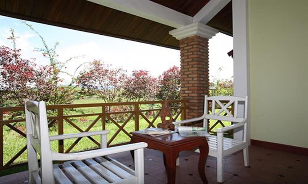 Vansana Plain of Jars Hotel Deluxe Double Room 5