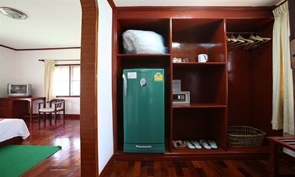 Vansana Plain of Jars Hotel Deluxe Double Room 6