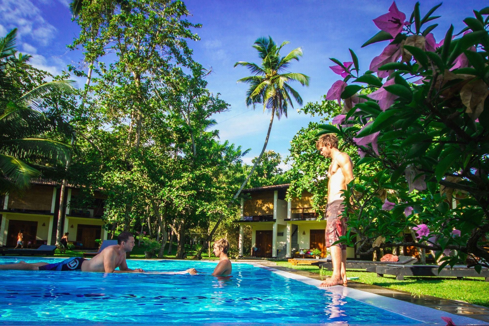 e8d938a654db454987cf81366e6352e1