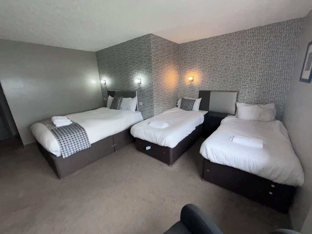 Classic Quadruple Room