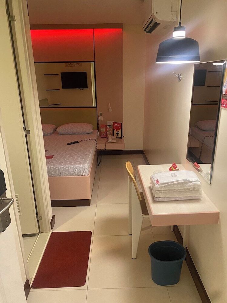 Hotel Sogo Bacoor Premium Room, 1 Double Bed 5